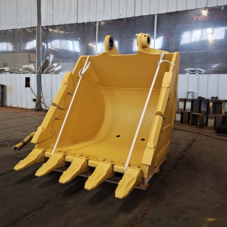 Excavator bucket assembly and bucket used on the loader or excavator CAT/Komatsu/Hitachi