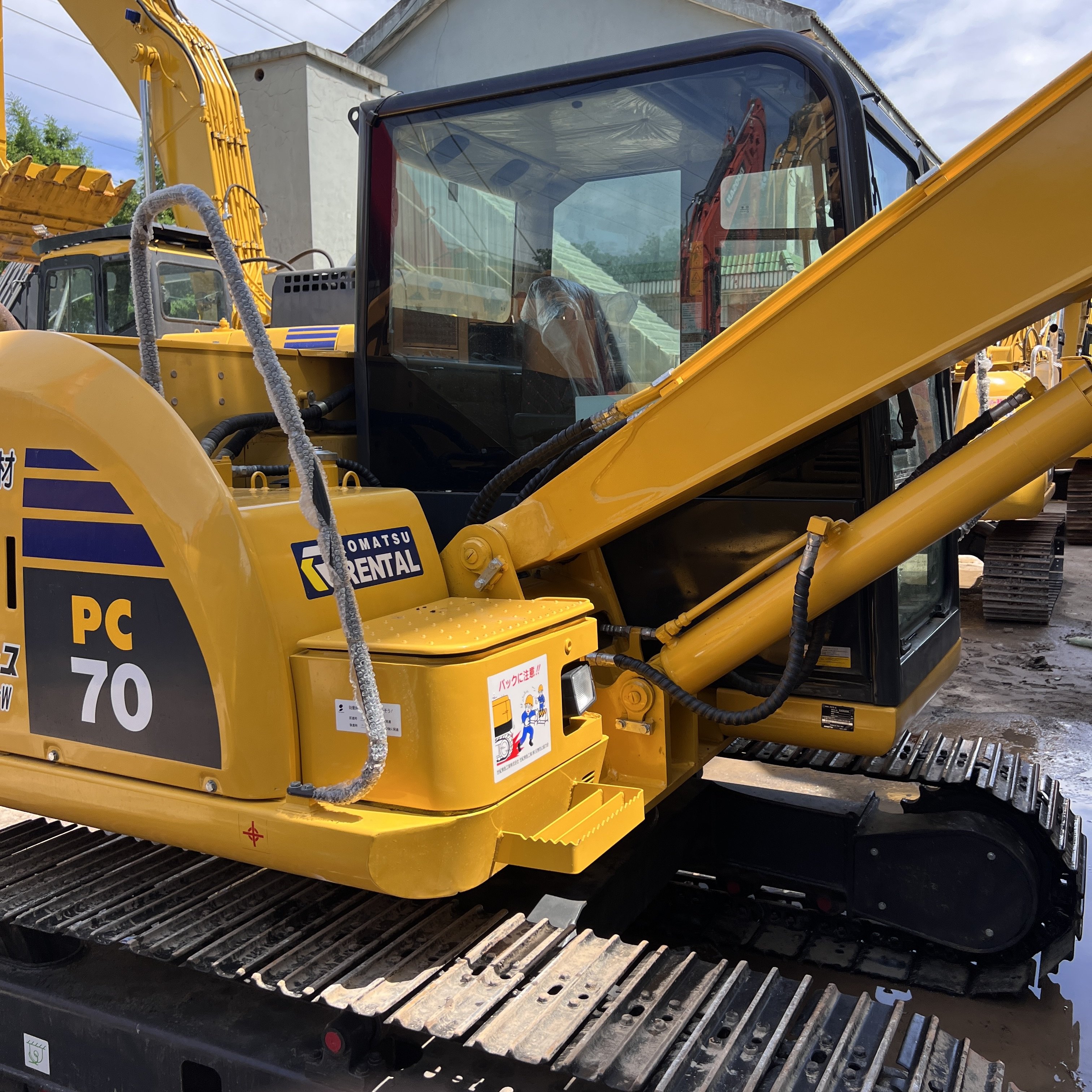 New Arrival Used Original Japan Komatsu Pc70 Construction Machine Small Excavator Price Komatsu Pc70 Secondhand Digger for Sale