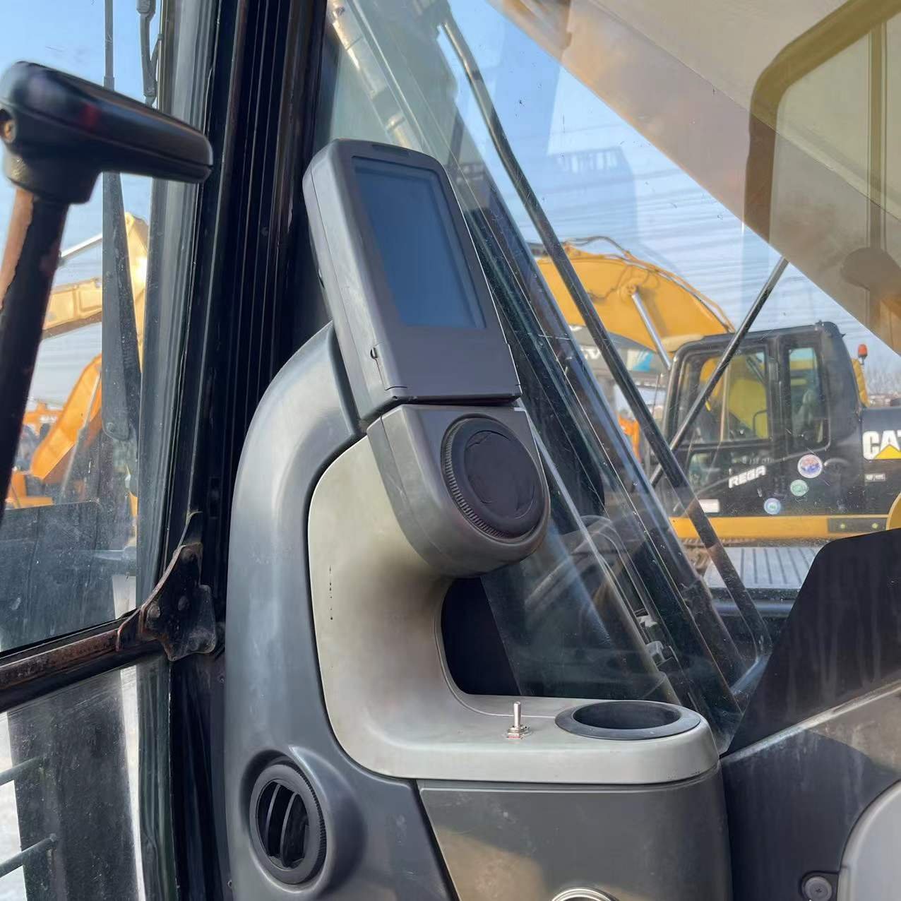 Used Excavator Caterpillar 326D /Good Quality Used Hydraulic Excavator 326D2/ Used Excavator CAT 320D Made in Japan