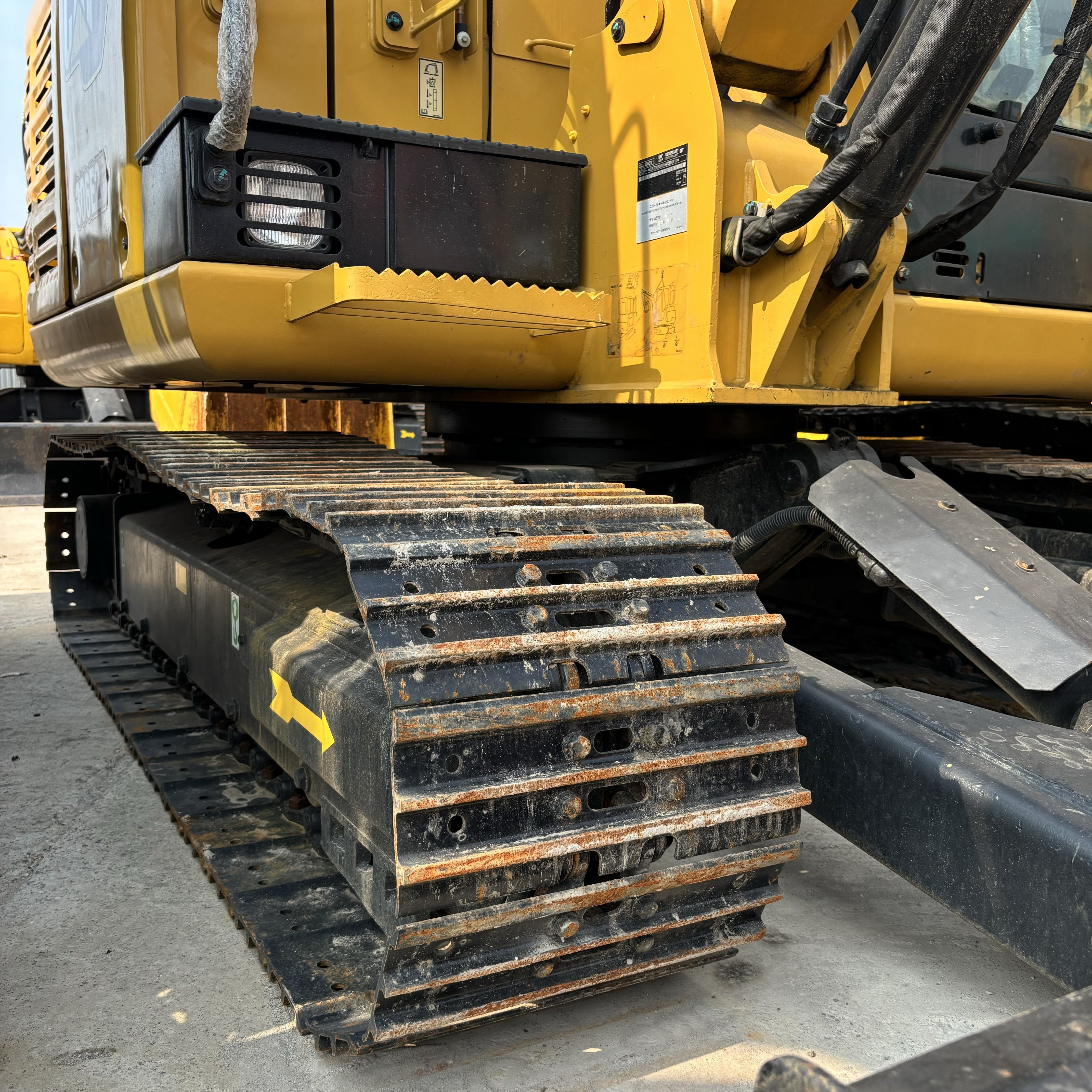 Japan CAT 306E 306E2 306D 305.5 307 308 excavator 95% new retro CAT 305.5 5.5tons with mini excavator bucket