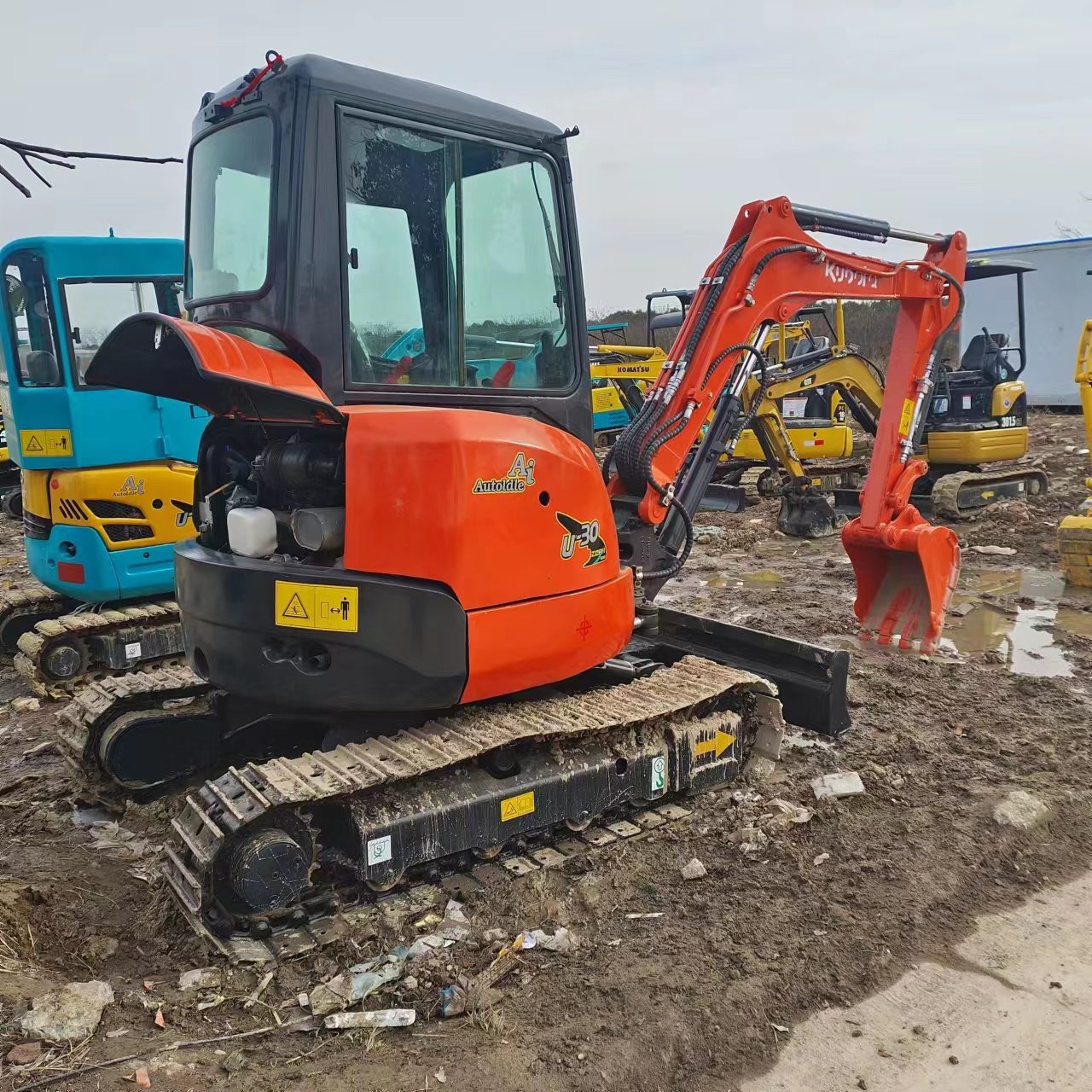 Digger Excavator Used Japanese Mini Crawler Excavator Kubota 30/3Ton Closed Cabin Digger Construction Farm Use Machine Low Price