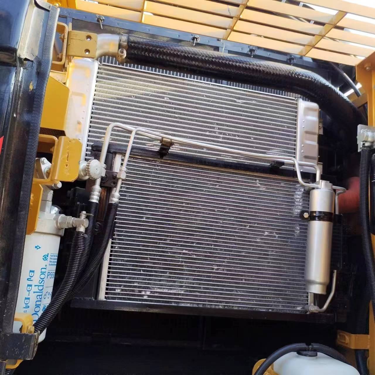 Construction Machinery Caterpillar 323d Excavator Secondhand Cat 320d 323D 323e 23tons Used Cat 320d Digger for Sale