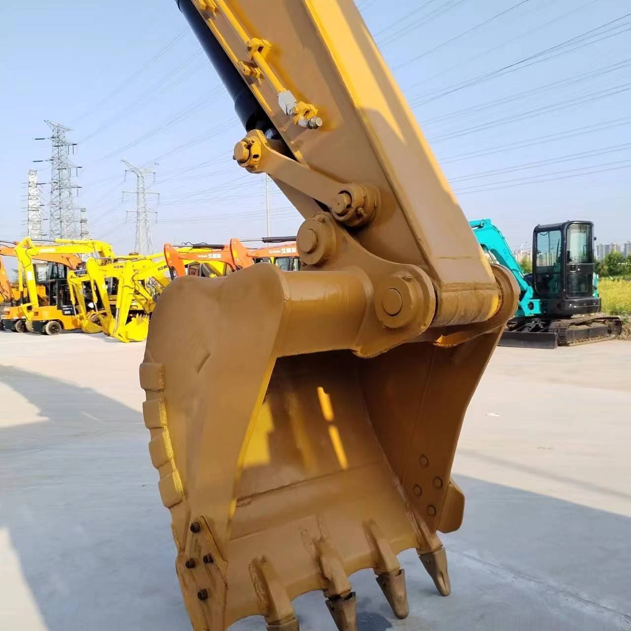 Construction Machinery Caterpillar 323d Excavator Secondhand Cat 320d 323D 323e 23tons Used Cat 320d Digger for Sale