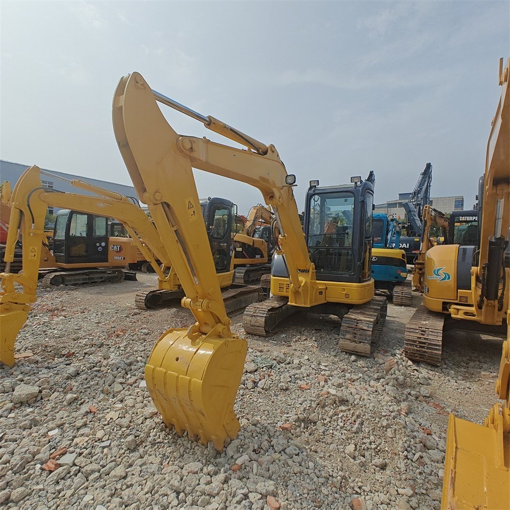 Used Komatsu PC55mr crawler excavator, Komatsu PC55 PC55MR-2 PC56 PC35mr PC40mr PC78us, Komatsu PC55 mini excavator for sale