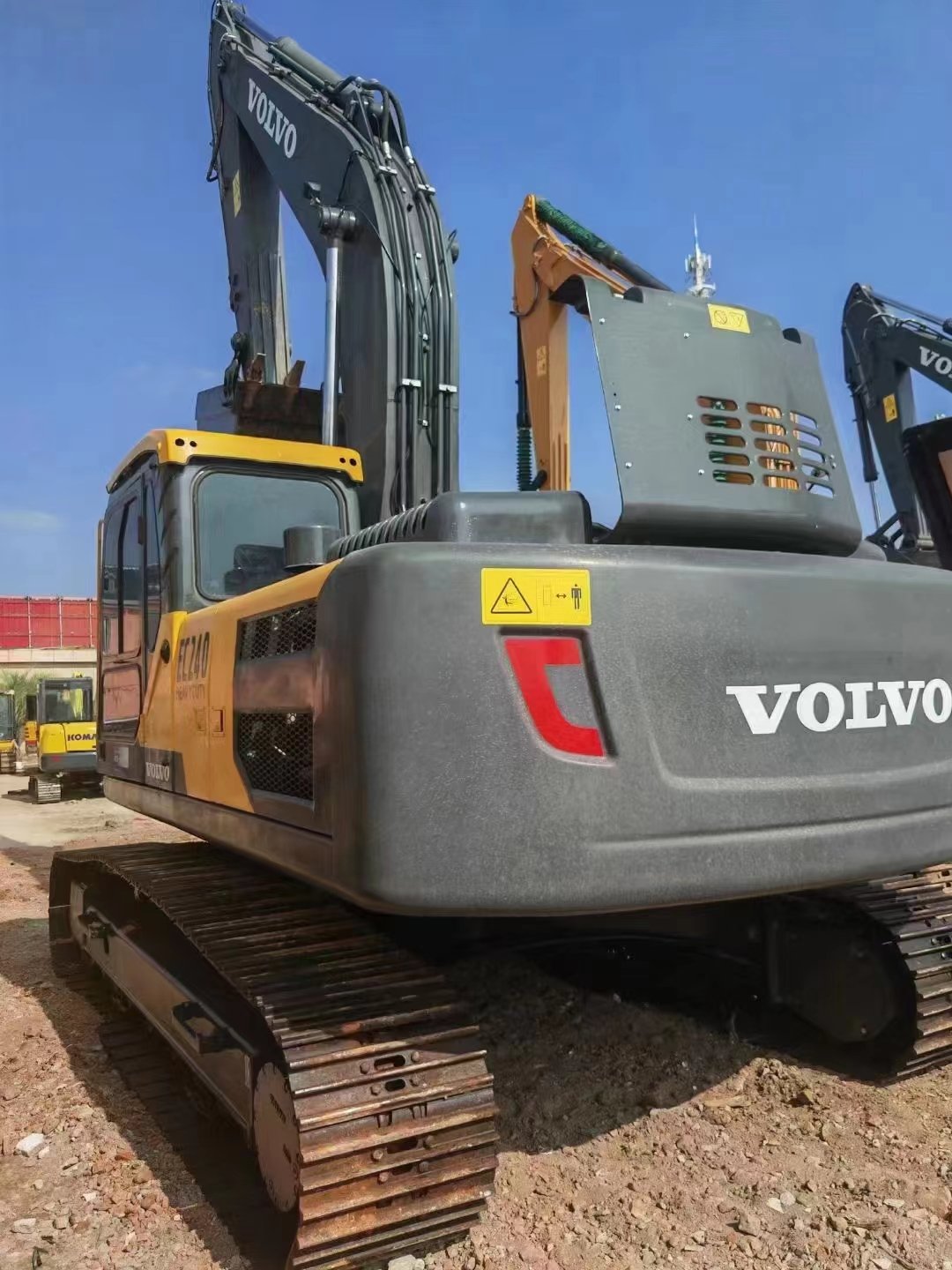 Used Road Construction Machines Used Excavators EC240 2020 Fuel Pump Provided Engineering Construction Machinery 2021 Pc 130pump