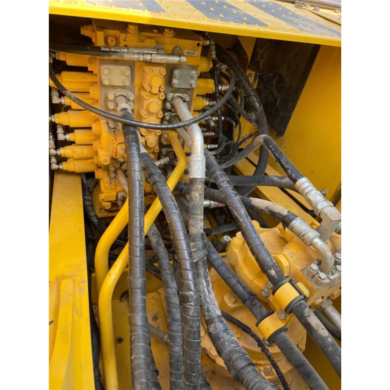 Sell Well Excavators Used Excavator With Competitive Prices Hydraulic Excavator