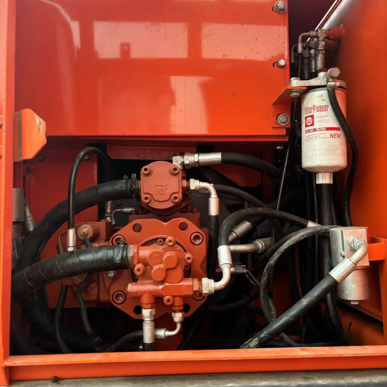 Cheap Price Used Excavator Doosan DX150 hydraulic excavator earthmoving machine Doosan dx150w-9c wheel excavator