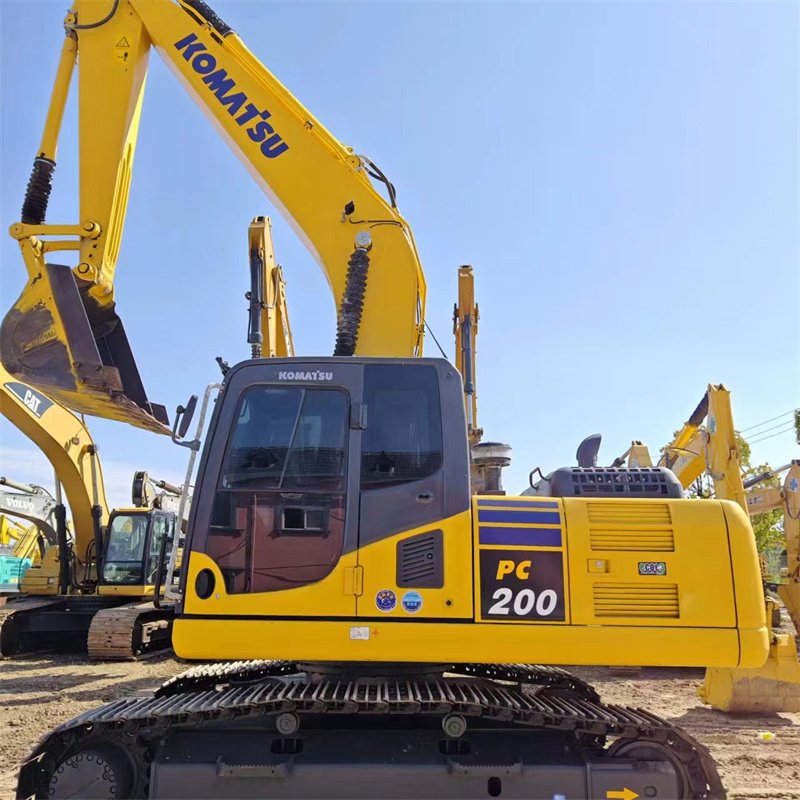 2021 Year manufacture Almost New Used Komatsu PC200-8 Excavator with low hours for sale