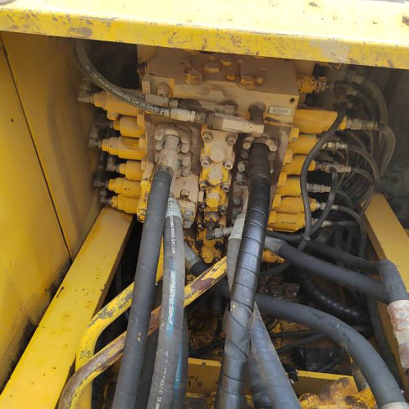 20ton Used Retro Medium Komatsu PC200 Excavator Construction Machinery Equipment PC200-7 Excavator