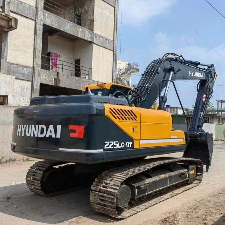 Used Hyundai Excavators Hyundai 225lc-9 Excavator Used Machinery Tractor Forestry Machinery Crawler Excavator Digger