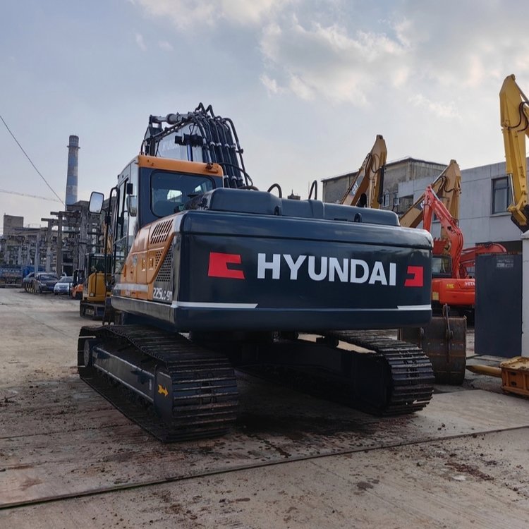 Used Hyundai Excavators Hyundai 225lc-9 Excavator Used Machinery Tractor Forestry Machinery Crawler Excavator Digger