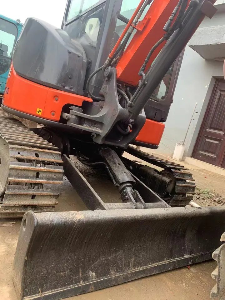 Japan imported used excavator hitachi ZX35 zx35u small excavator 3.5ton used crawler excavator