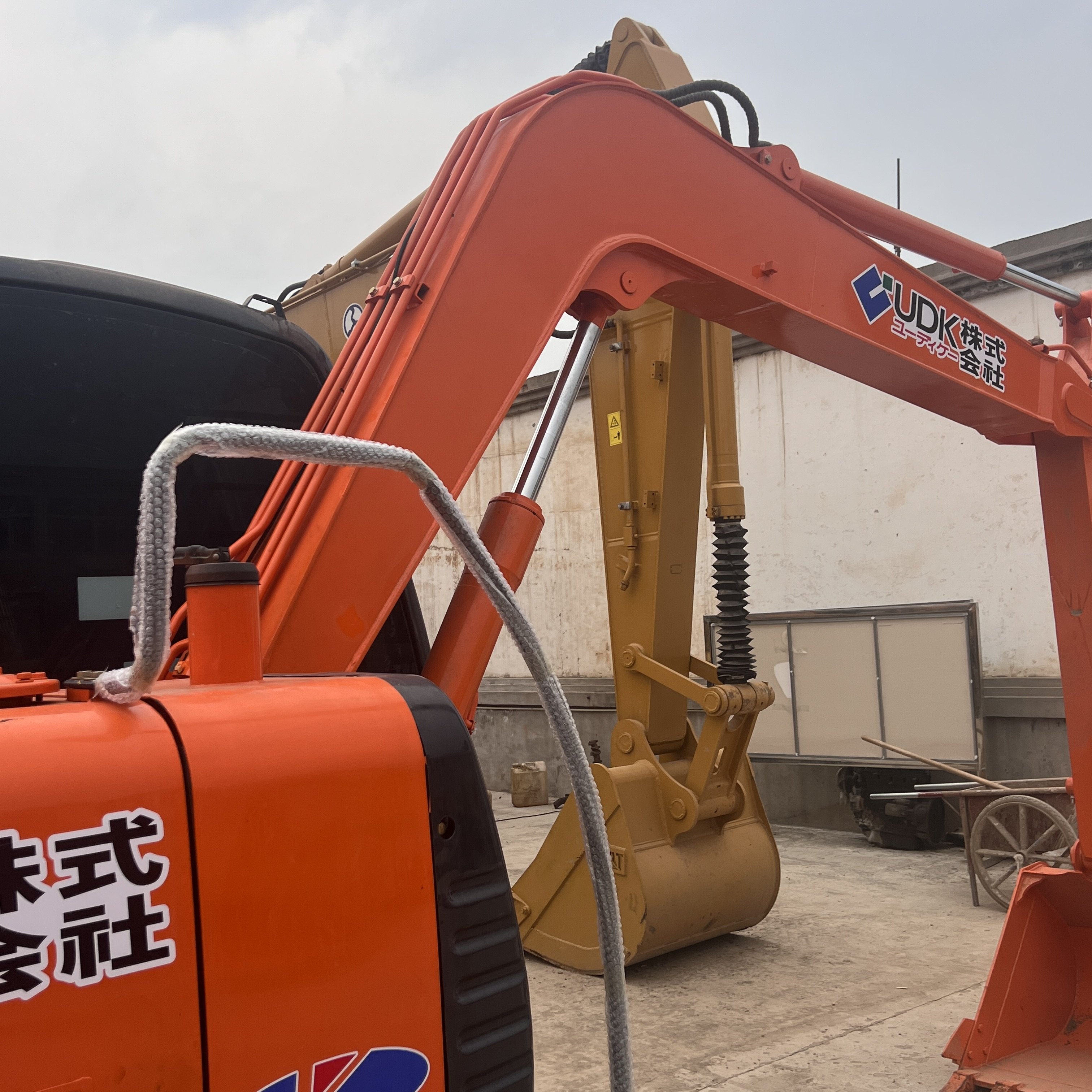 Used Hitachi 60 excavator Japan original ZAXIS60 second hand ZX60 small excavator ZX60 ZX70 ZX120 ZX130 ZX160 ZX200 ZX270