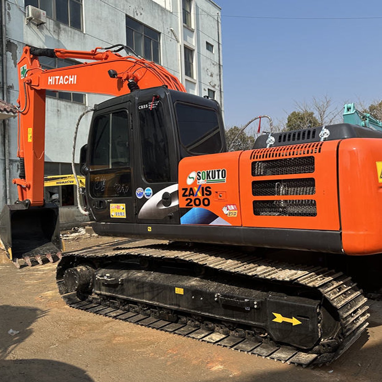 20 Ton Hitachi ZX200 Used Excavator Digger Machinery Japan Original Second Hand with Cheap Price Isuzu Engine