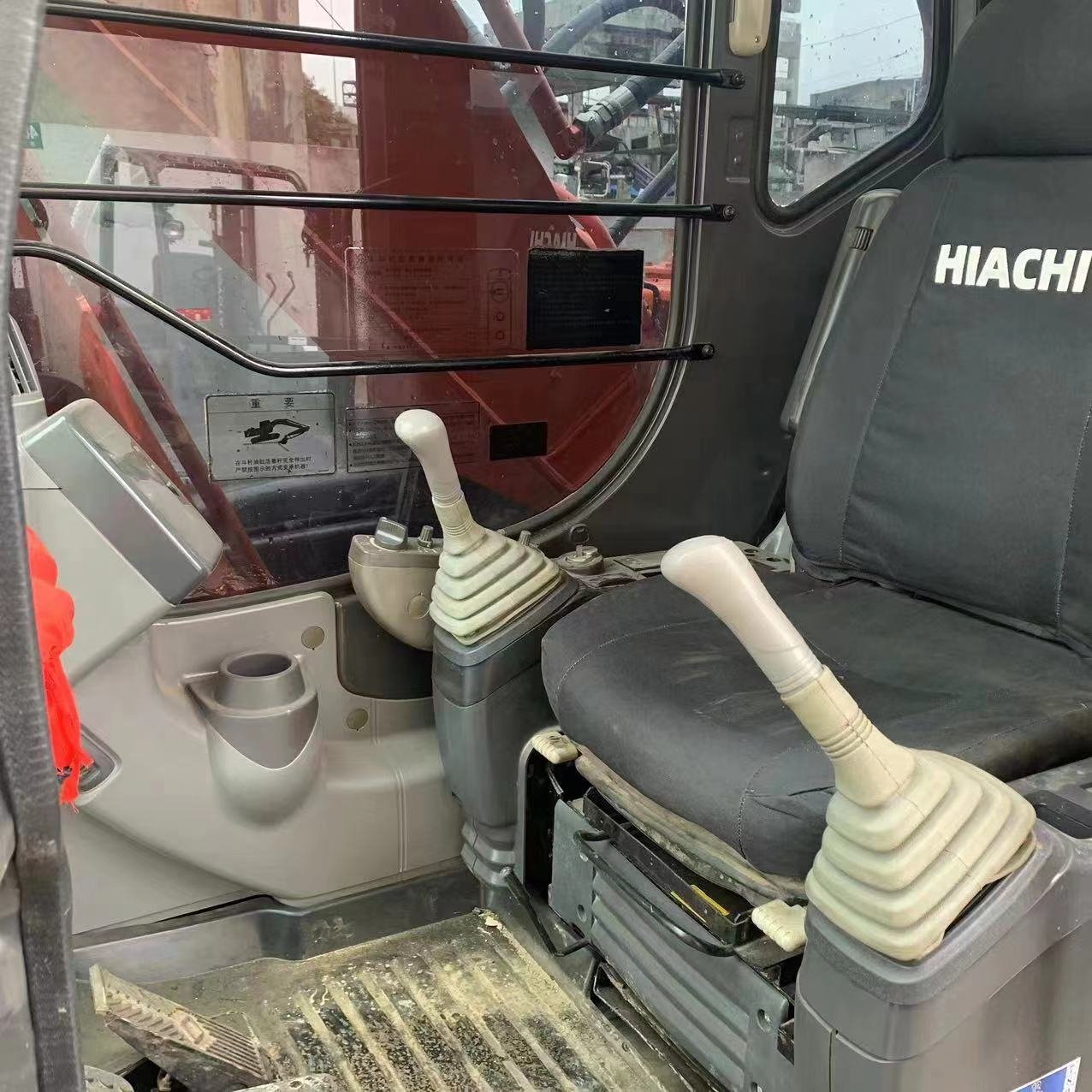 used zx200 hitachi 120 digger with original spare parts Used ZX200 USED excavator Hitachi ZX200-6 crawler excavators