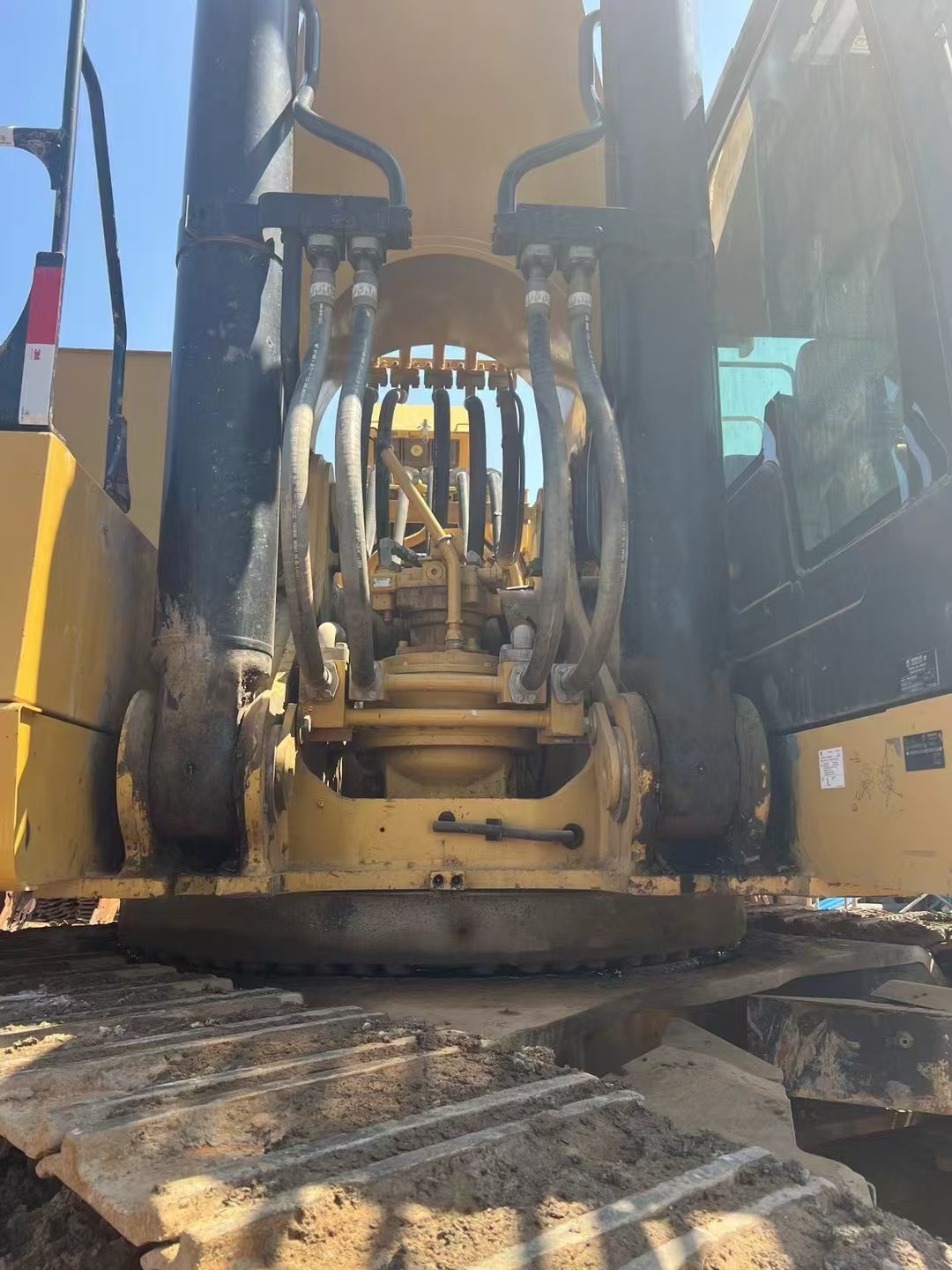 low cost Used Caterpillar 390F Earth Moving Excavator Machine CAT 390F in excellent condition CAT 390F Digger for sale