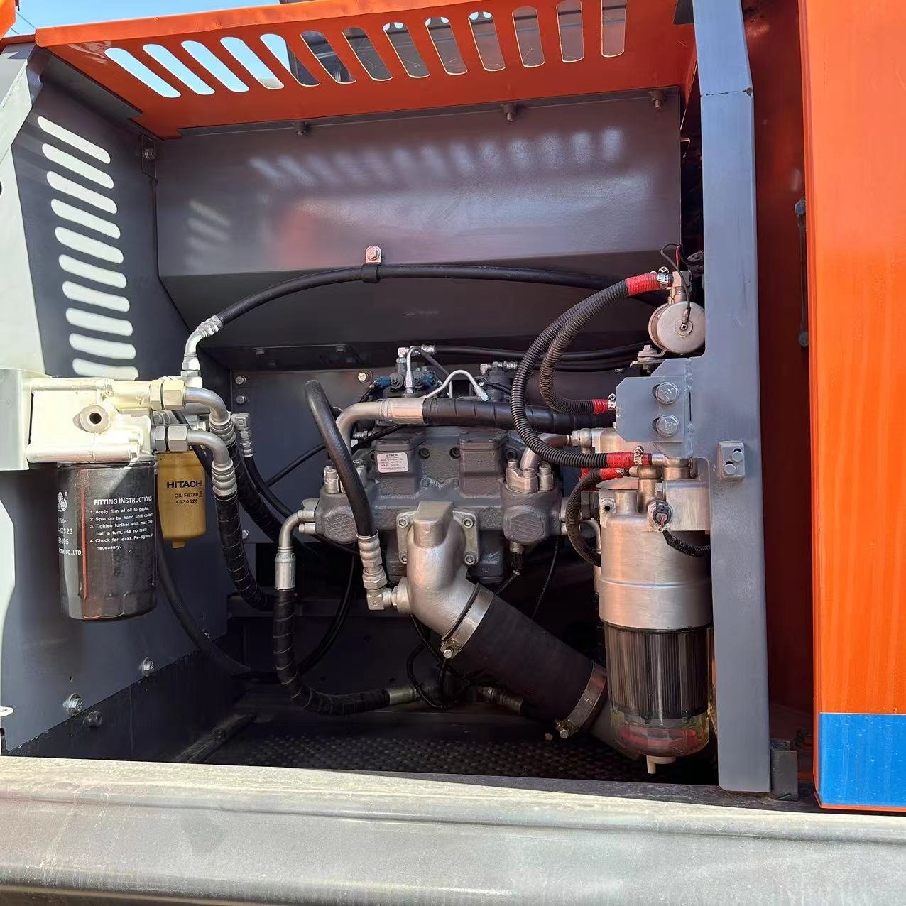 Good condition imported used Japan heavy equipment Hitachi ZX240 24tons construction machinery on sale