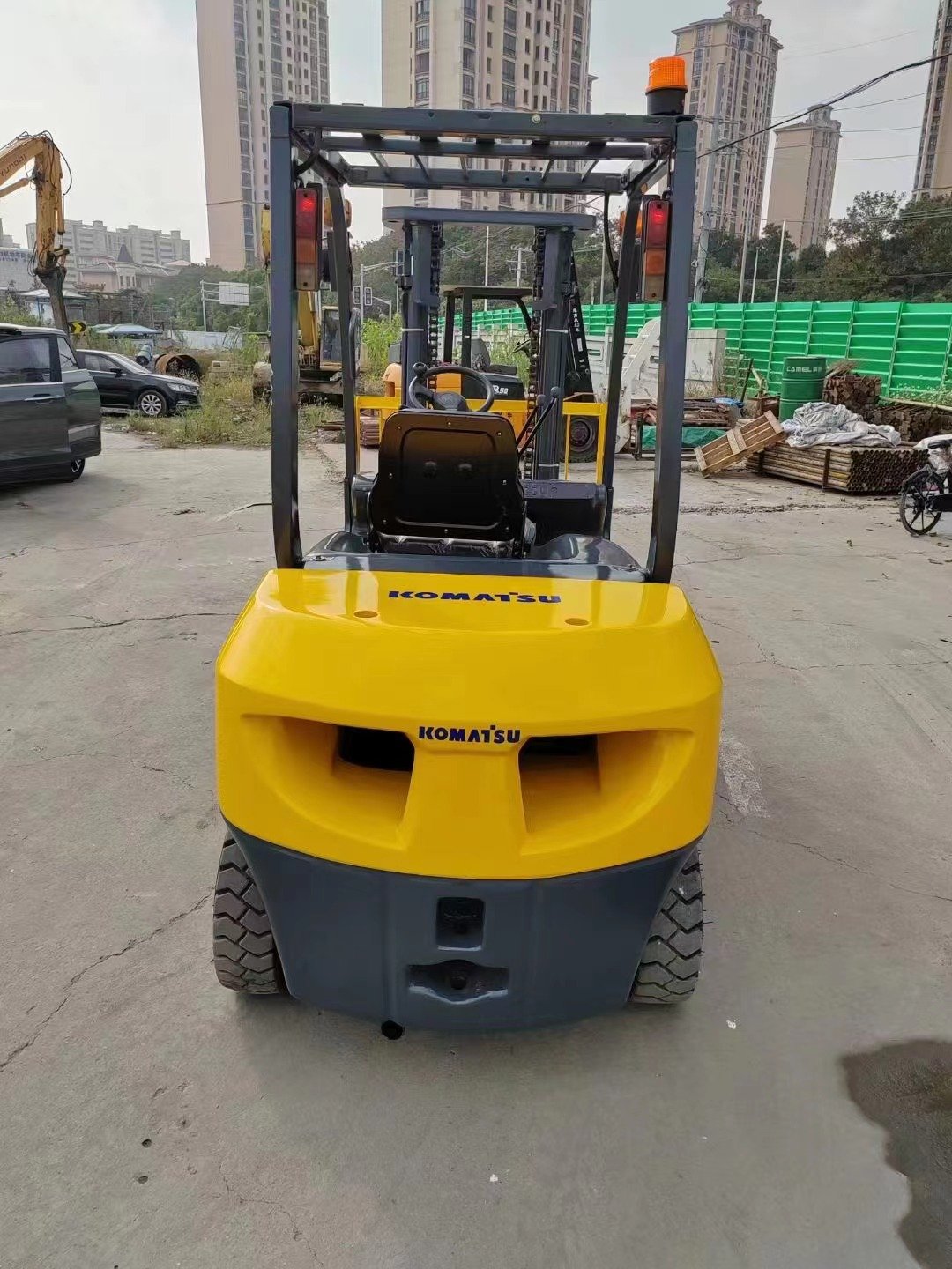 used Heavy Construction Equipment komatsu 3 tons forklift used machine