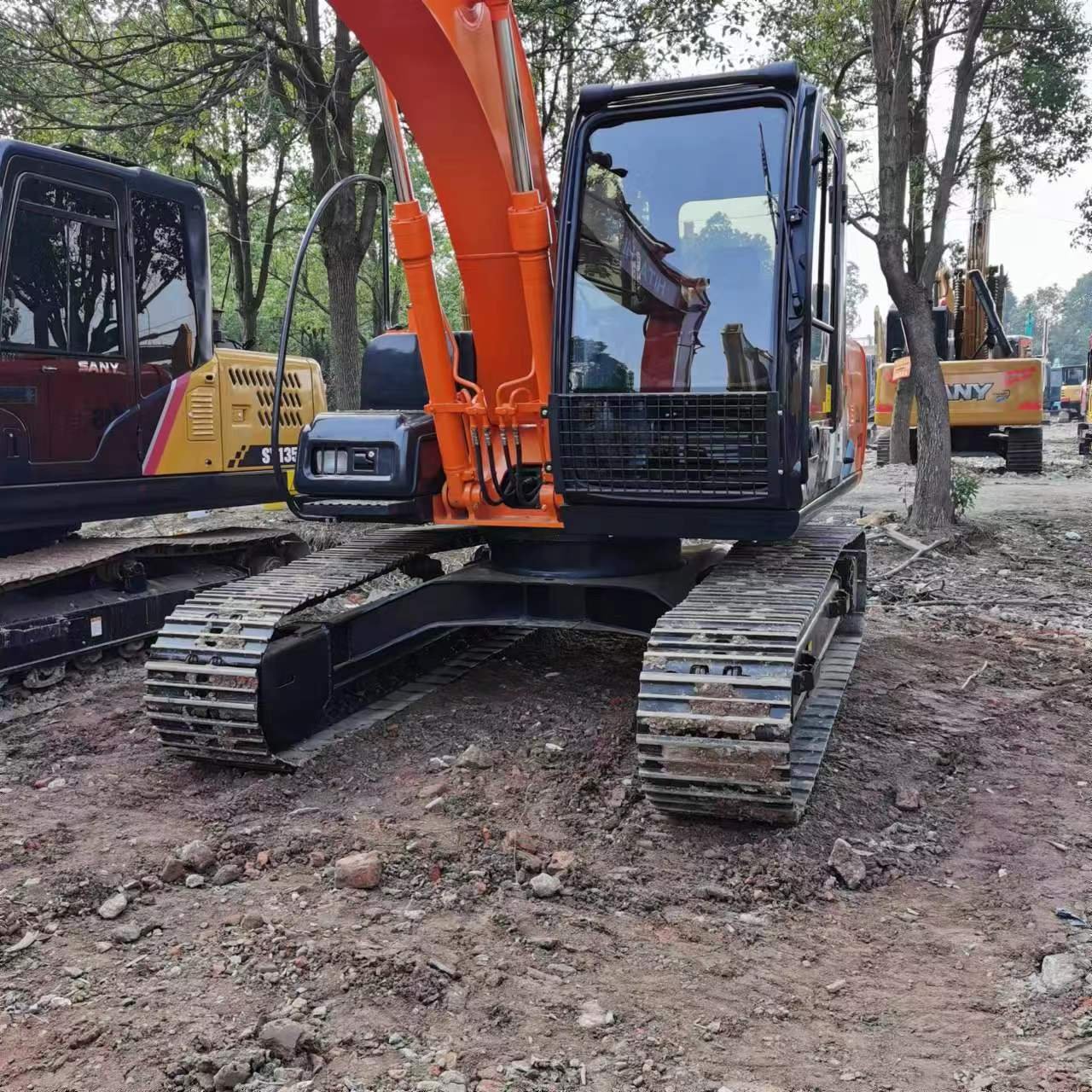 Used Construction Machinery Hitachi 12 Tons Small Excavator Used Hitachi Zx120 Backhoe Excavator Zx120 Hitachi Excavator