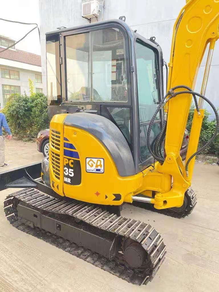 Original Japan Small Used Excavator Komatsu PC30 MR Second Hand Mini Crawler Excavator Komatsu Digger 3tons for Sale Almost New