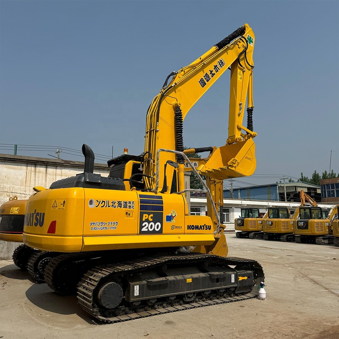 Retail Second hand digger Low fuel consumption Well-maintained Hot selling Used komatsu excavator PC200