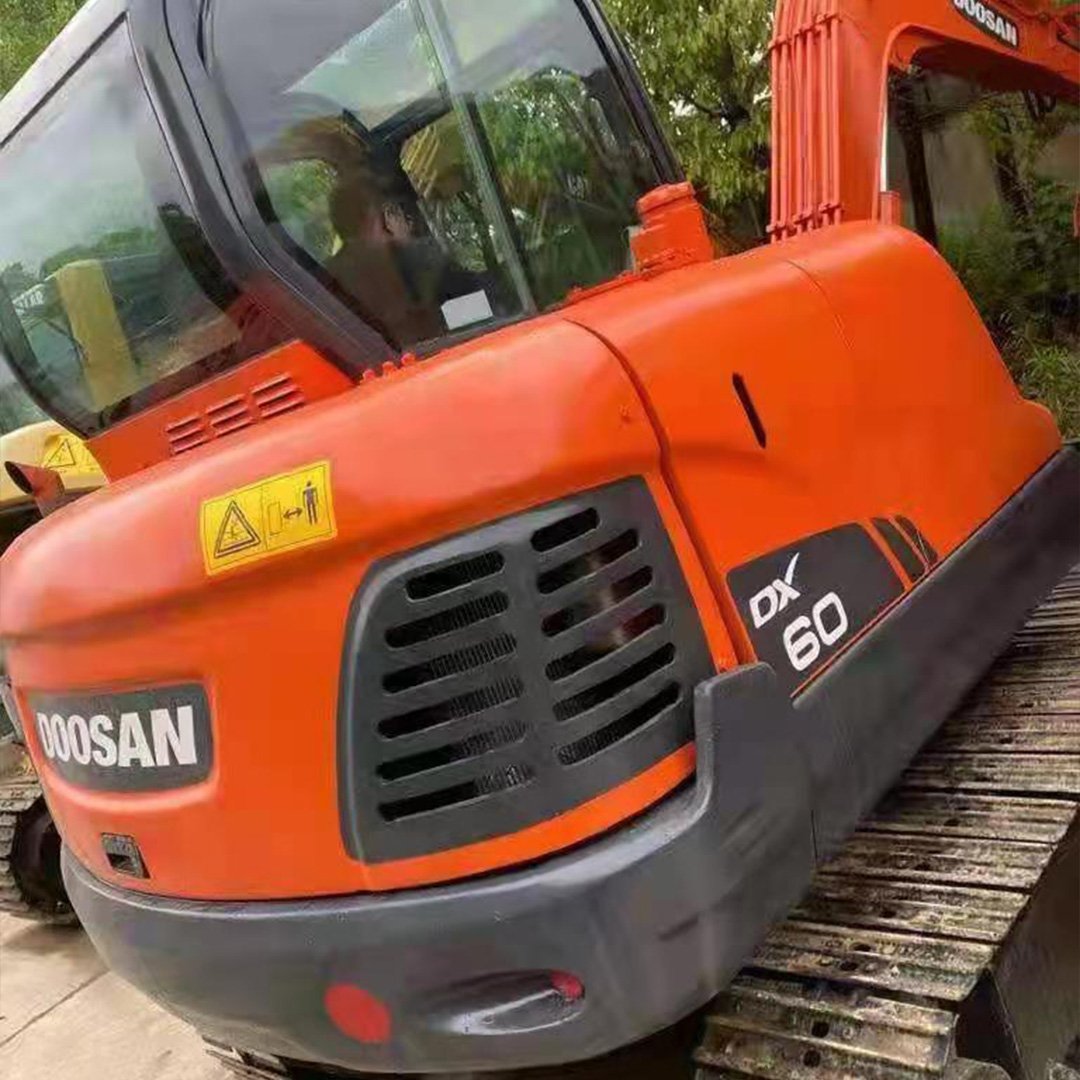 Mini Secondhand DOOSAN DX60 Excavator 6ton used Crawler Excavator With EPA/CE For Sale used engineering construction machinery