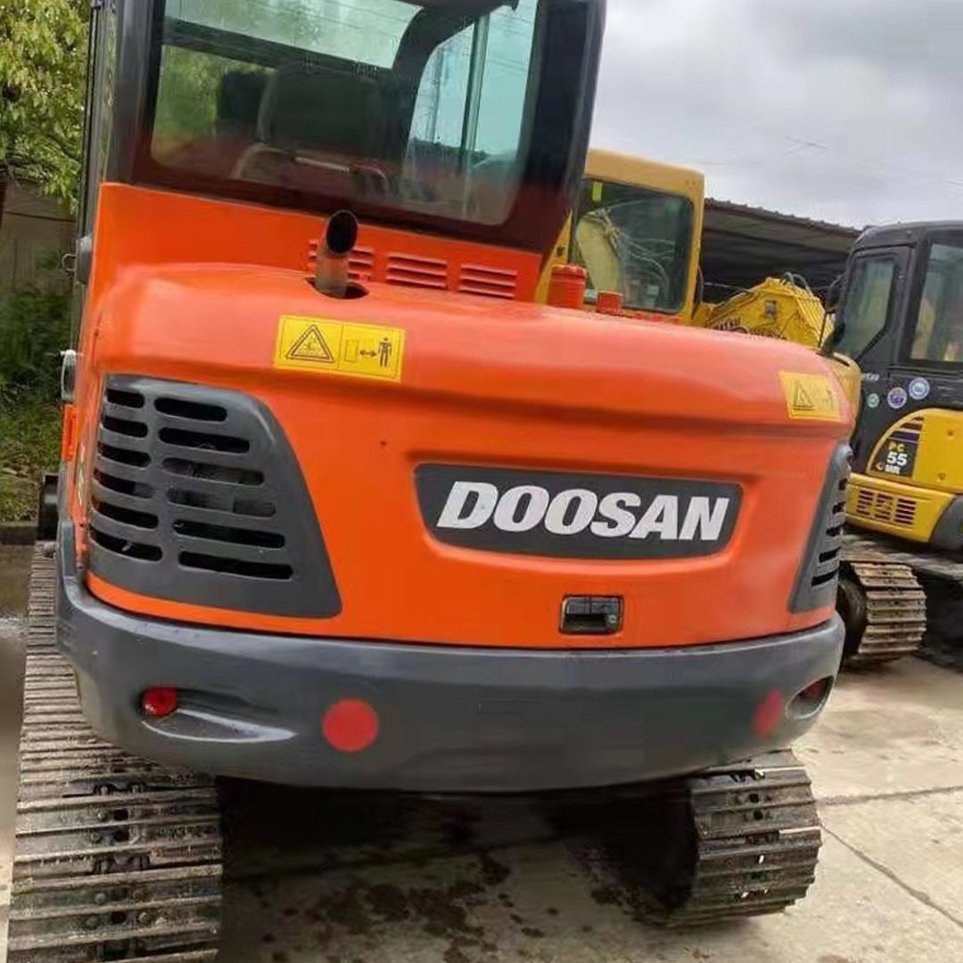 Mini Secondhand DOOSAN DX60 Excavator 6ton used Crawler Excavator With EPA/CE For Sale used engineering construction machinery