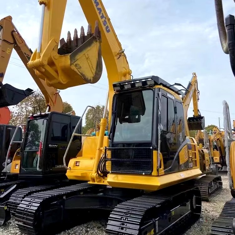 Used Mini Excavator Komats Pc110 small Used Excavators 11 ton earth moving digger construction machinery For Sale