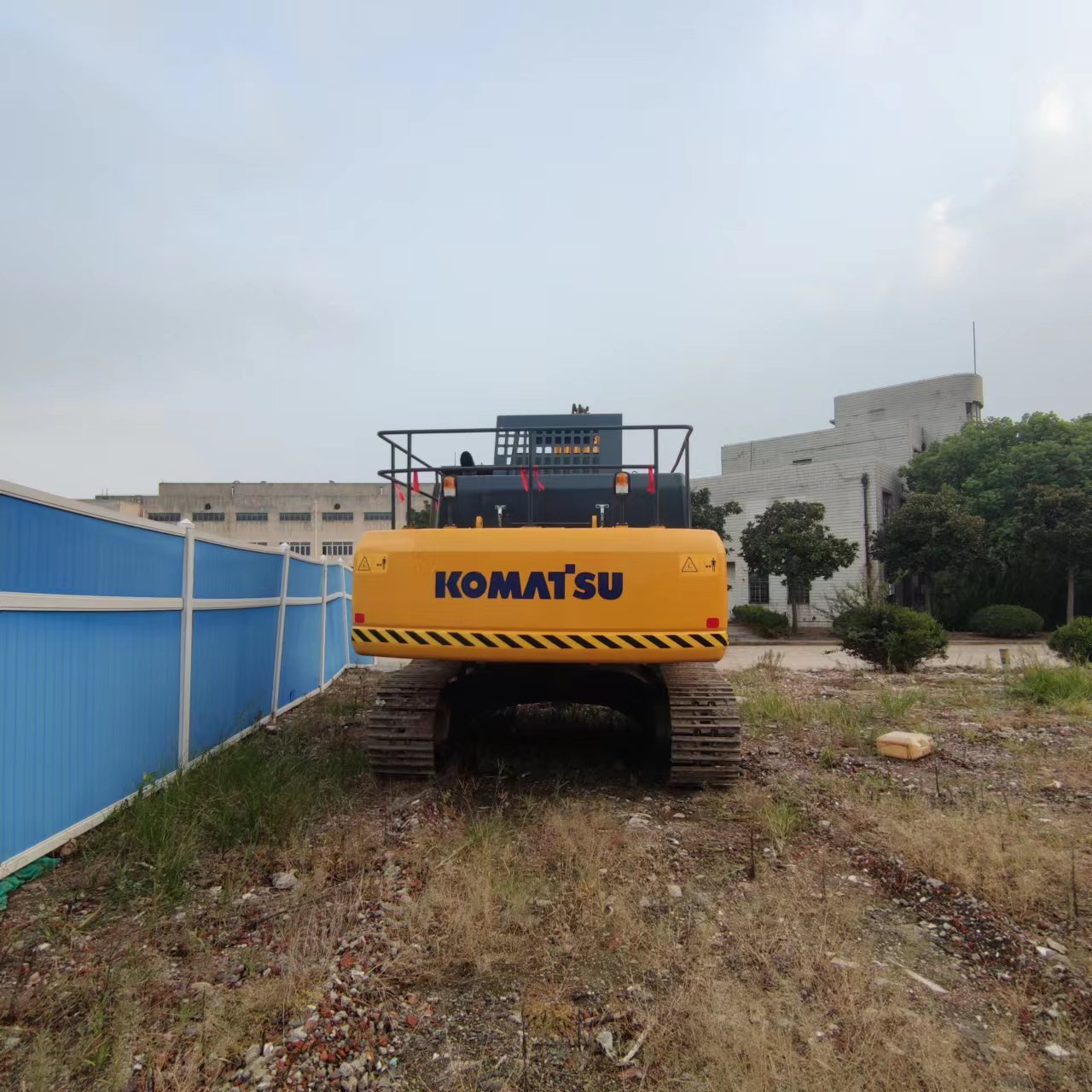 Used excavator parts Komatsu PC450-7 PC400-7 used excavator thumb for sale by owner root rake for sale