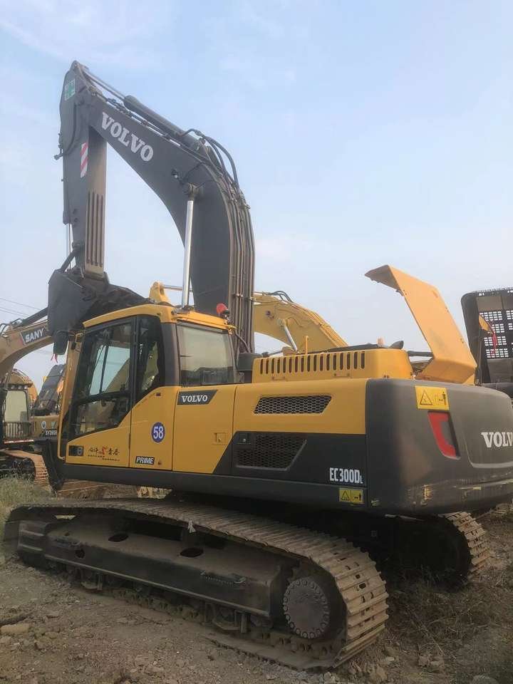 Engineering and Construction Machinery Used VOLVO EC300 EC300DL Excavator for sale Used VOLVO 300DL in good condition