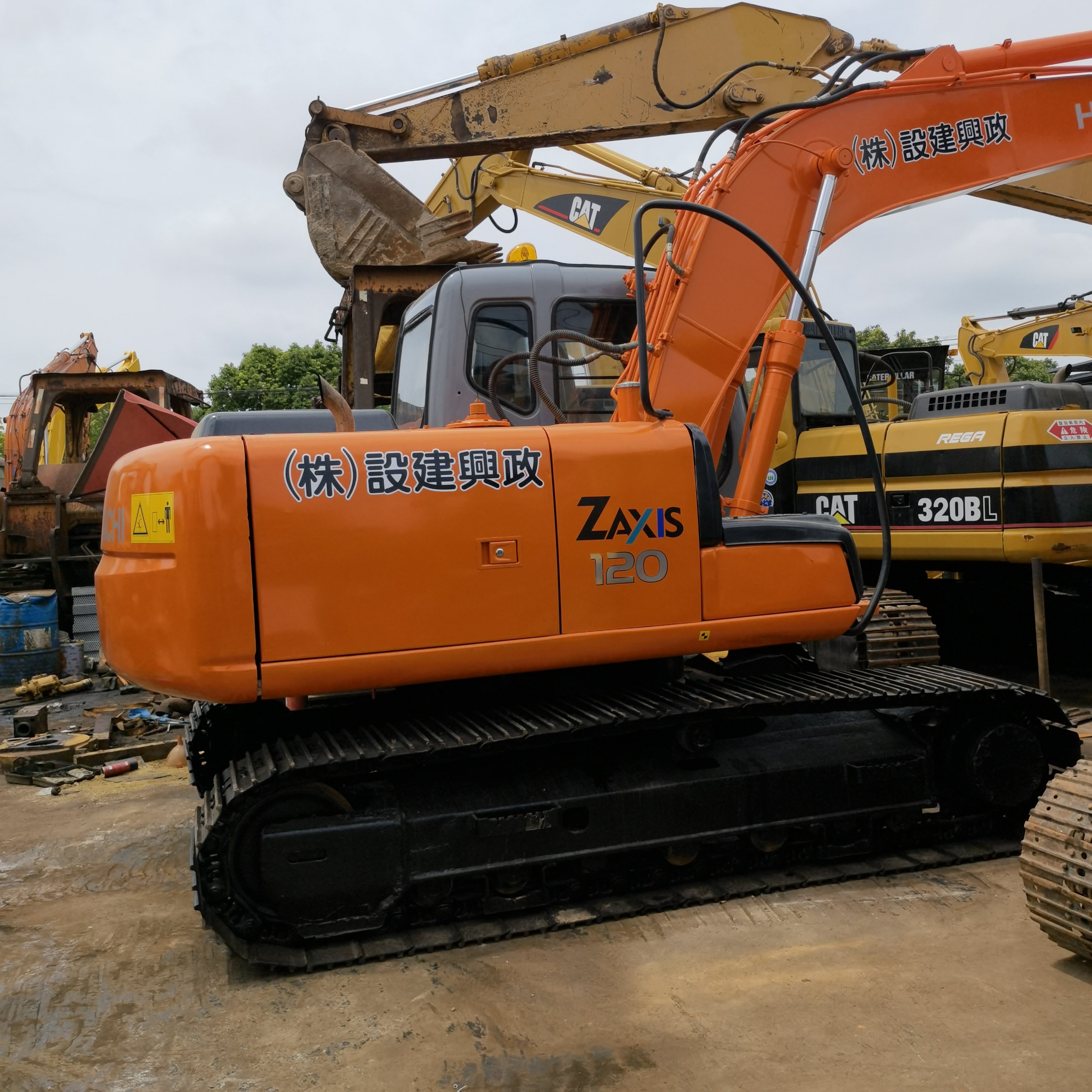 Original Japan Hitachi ZX120 Excavator Hitachi Excavator In Low Price Used Hitachi Excavator For Hot Sale