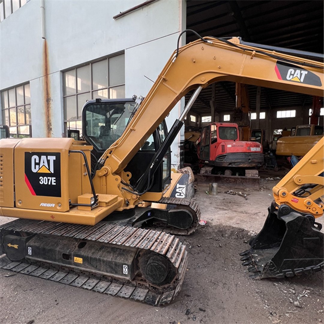The Japanese original used Caterpillar CAT307E excavator adopts hydraulic crawler excavator cat 307E in good condition