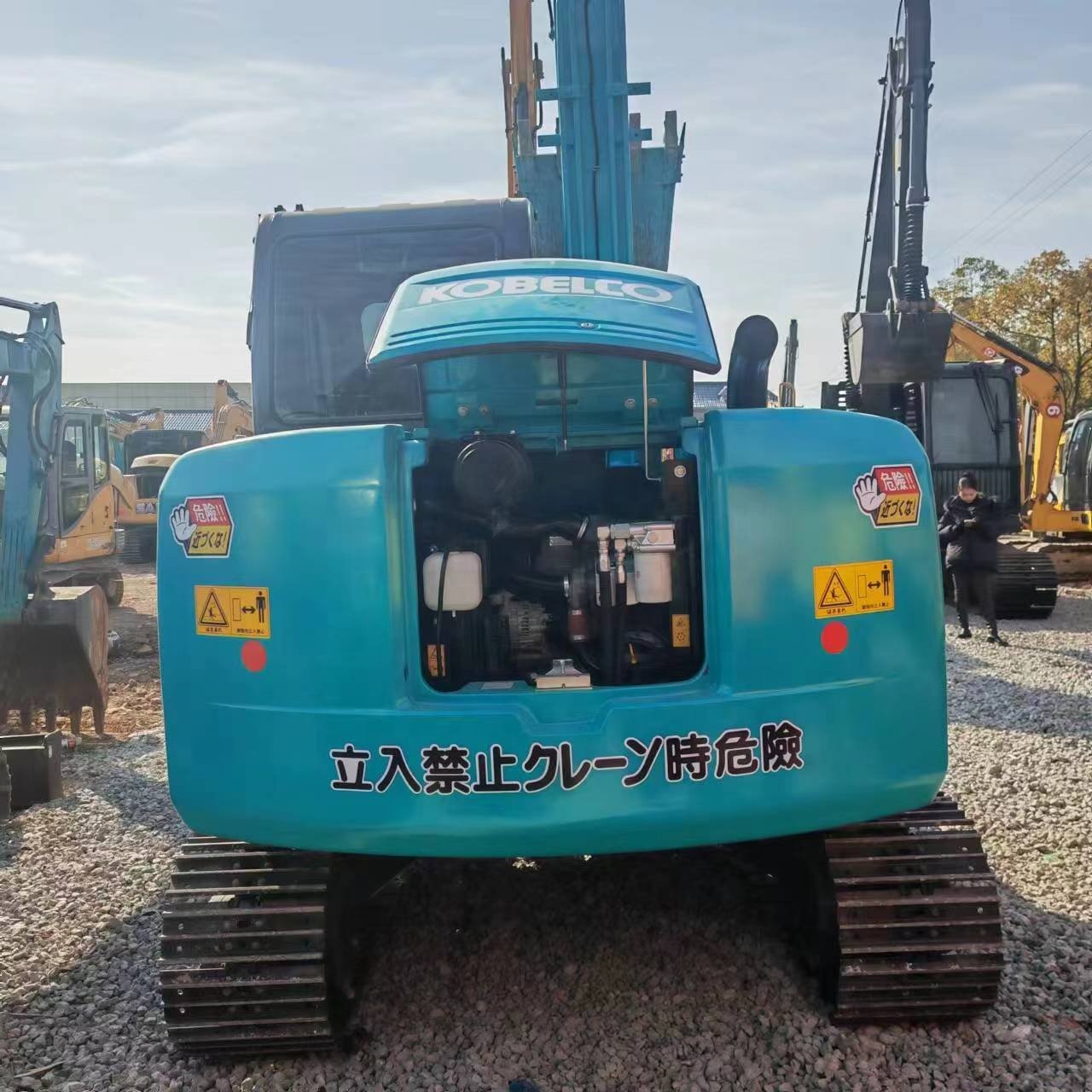 Hot Sale Mini 7 Ton Kobelco SK75 Used Excavator Engineering Construction Machinery Second Hand Digger