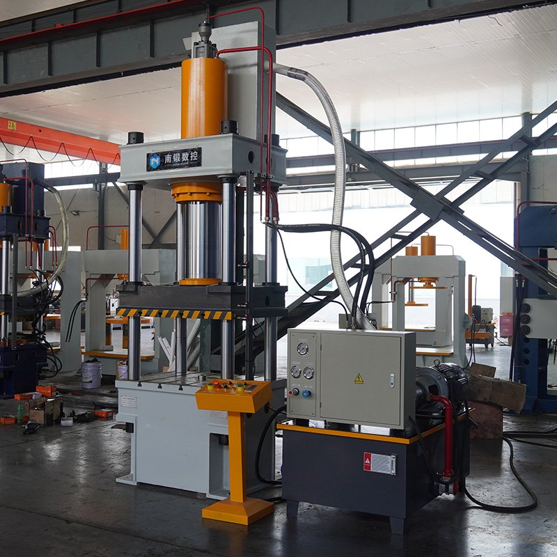 100/160/200 ton 4 column CNC hydraulic press machine for sheet metal falling/stretching/cutting edge/ forming