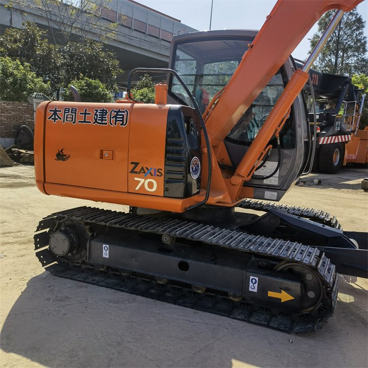 Original Japan Hitachi ZX70 Excavator Hitachi Excavator In Low Price Used Hitachi Excavator For Hot Sale