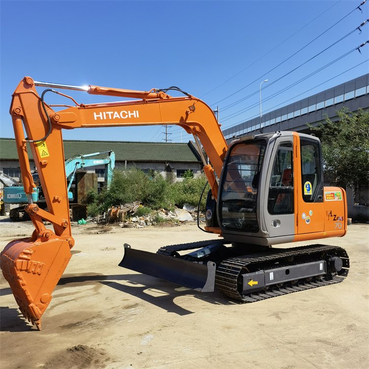 Original Japan Hitachi ZX70 Excavator Hitachi Excavator In Low Price Used Hitachi Excavator For Hot Sale
