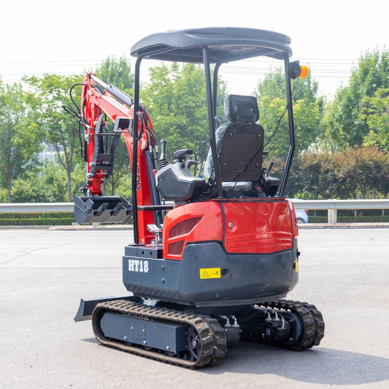 Rugged 1.8 ton HT18 mini crawler excavator with very high digging efficiency use HT18 model excavator with cheap prices
