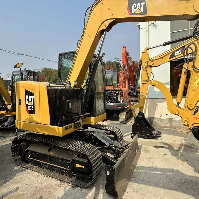 8 Ton used excavator CAT 307.5 303.5E 305.5E 303C 306E 307E secondhand construction machinery original Japan for sale