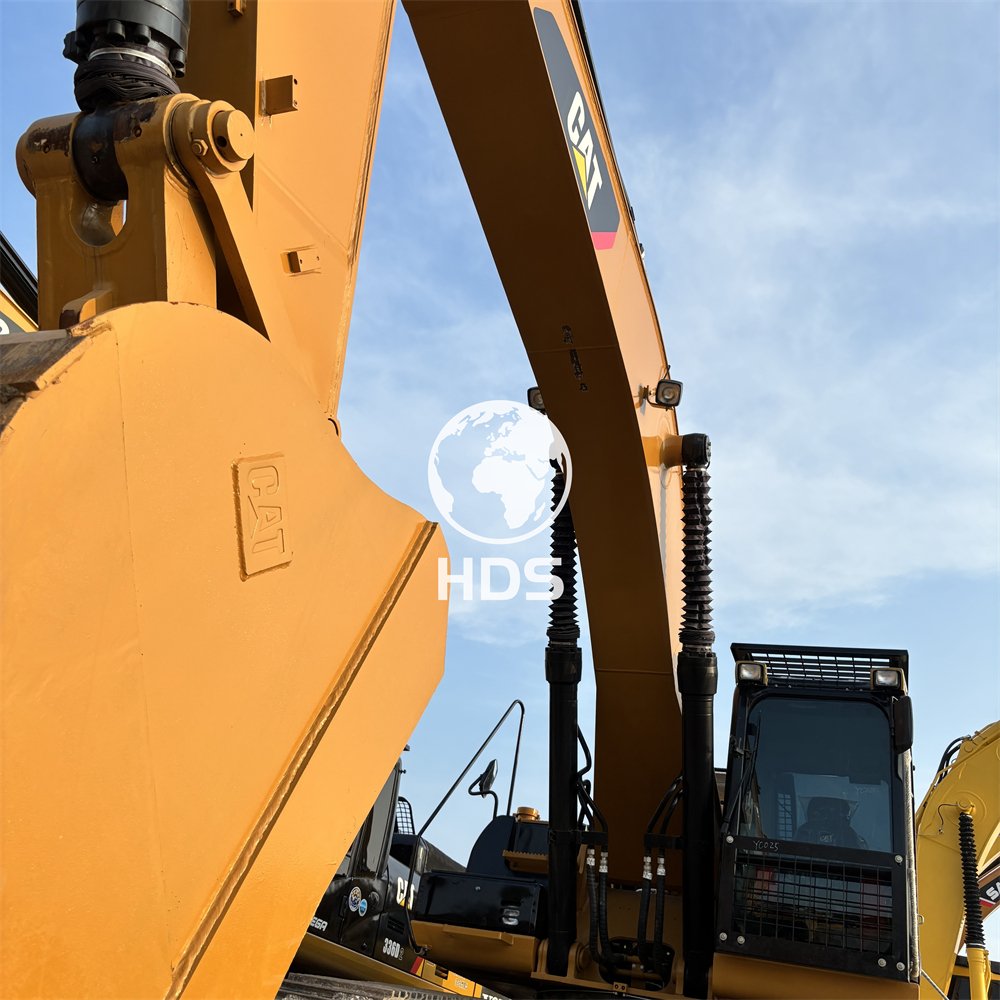 Official used caterpillar 330 330C 330D machinery, second hand digging machinery CAT excavator escavator for sale