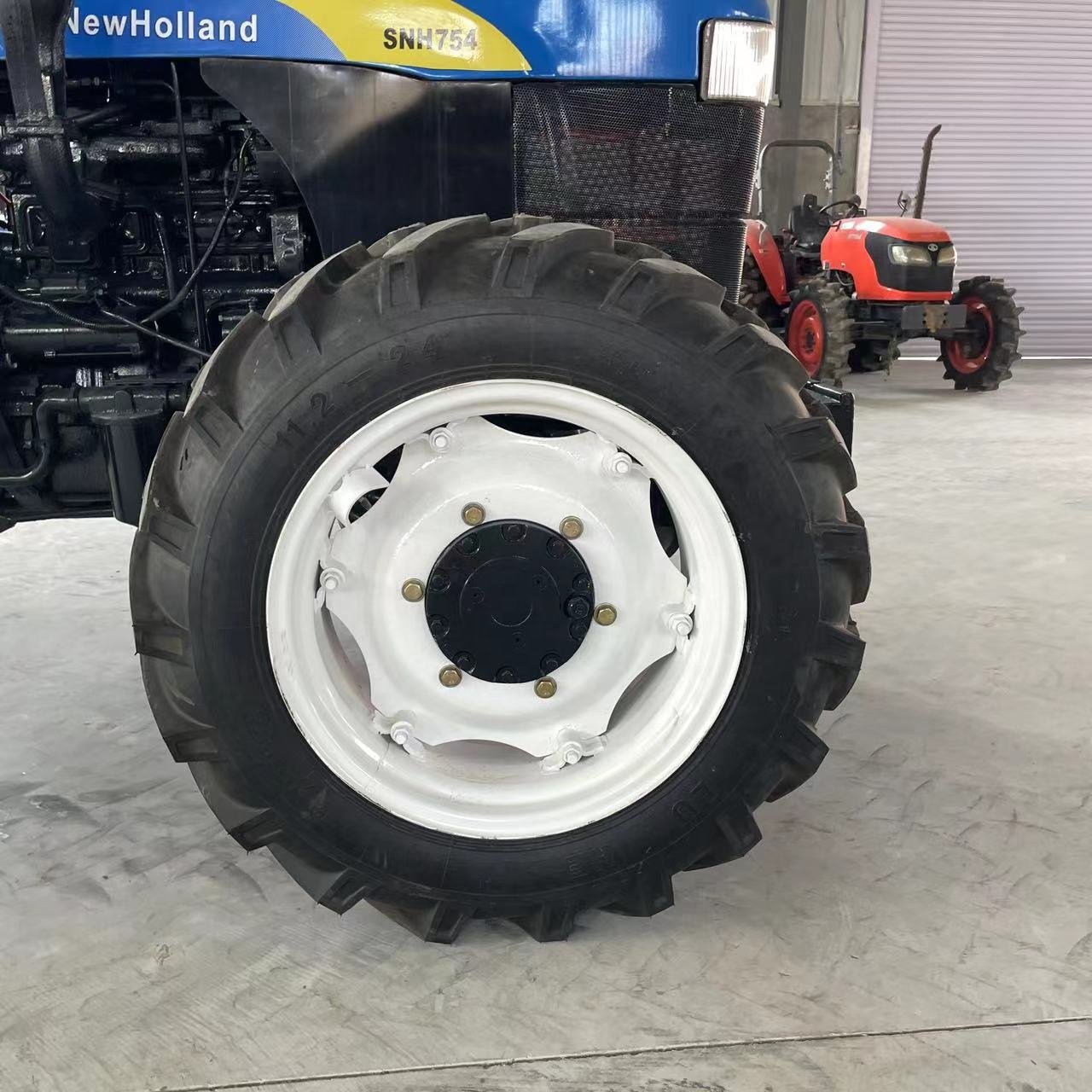 Used/second Hand Farm Wheel Tractors New Holland 4x4wd Agricultural Machinery Front End Loader Td5 Tt75 Low Cheap