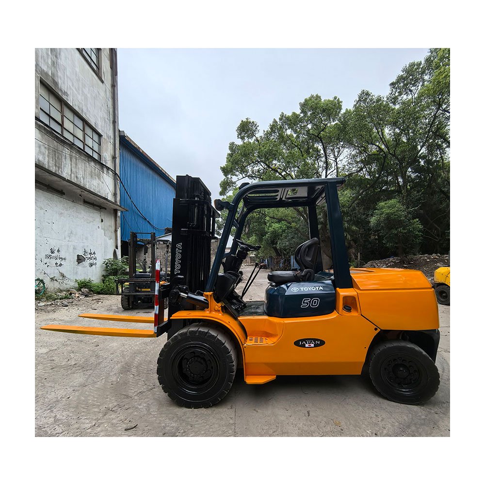 Good condition Japan Used toyota forklift diesel 5 ton Used Toyota FD50 Forklift for sale