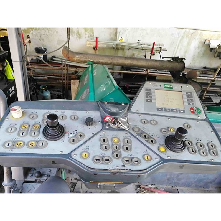 New model customized asphalt paver machine small asphalt paver used asphalt pavers for sale