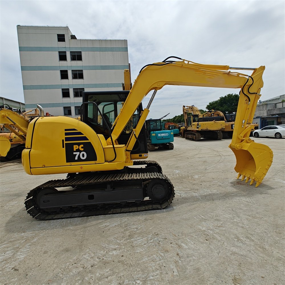 7 Ton Mini Used Excavator Komatsu Excavator Pc70 Pc70-8 Excavators for Sale Provided Standard Good TT Original Paint CE ISO 7000