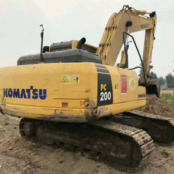 good quality used Komatsu PC200 excavator, Komatsu PC200-8 PC200-7 PC220 PC240 excavator, Used Komatsu PC200 excavator