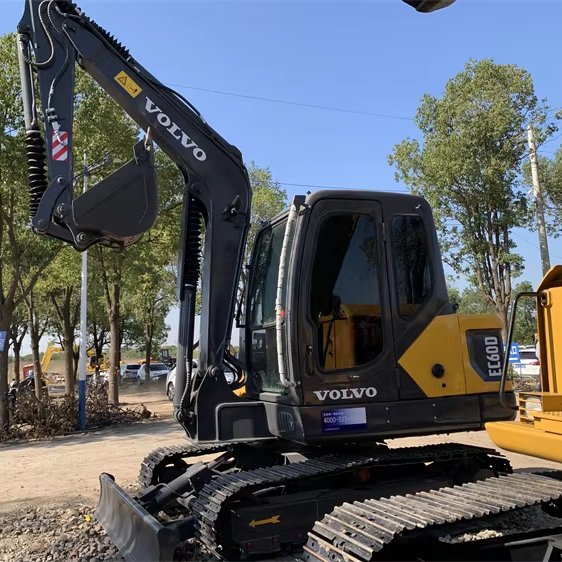 Used Low Price Volvo Ec 60D Used Excavators For Sale original volvo Ec 60Dr in good condition