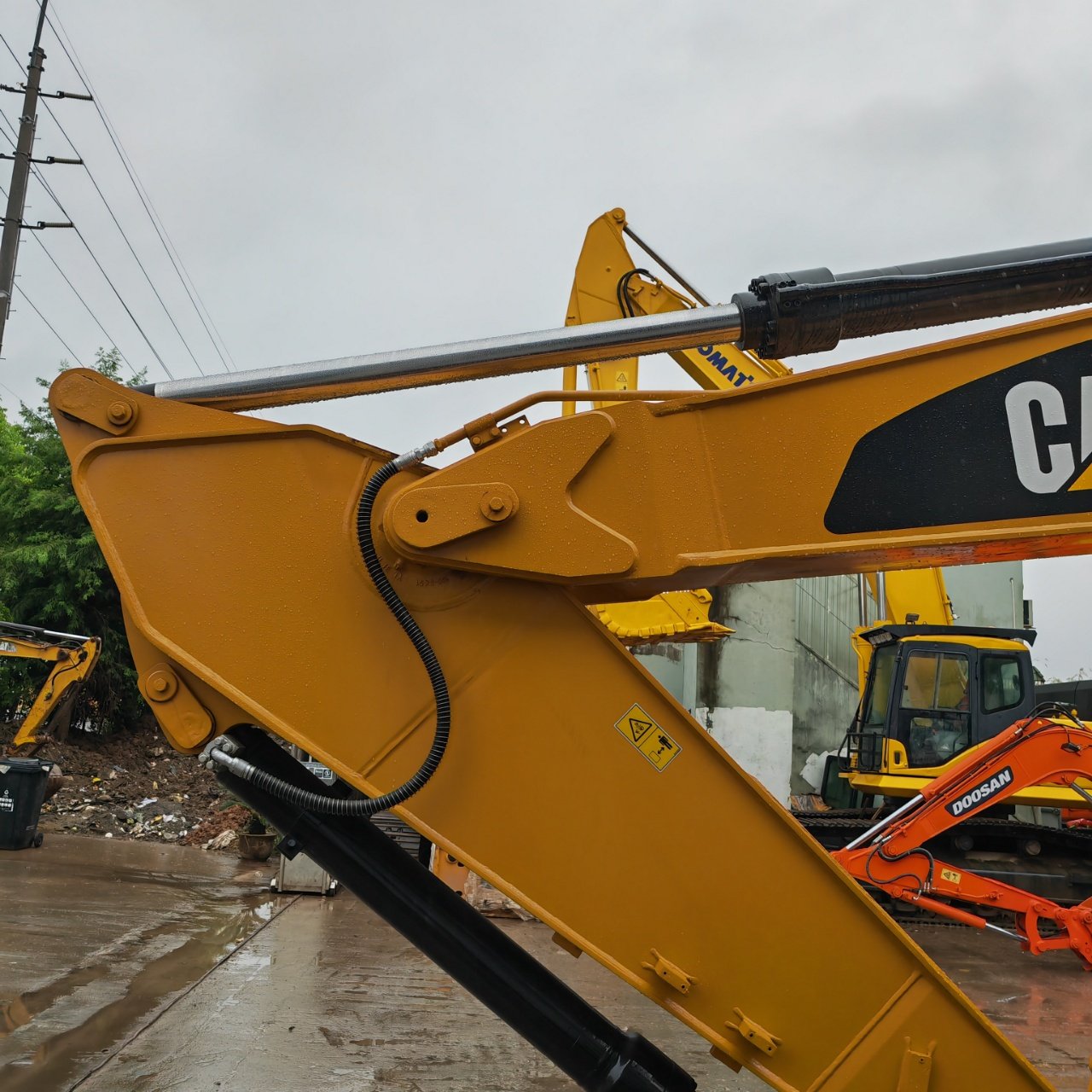 Good condition CAT 325DL 325D 325D2L 25ton used excavator made in Japan used excavator
