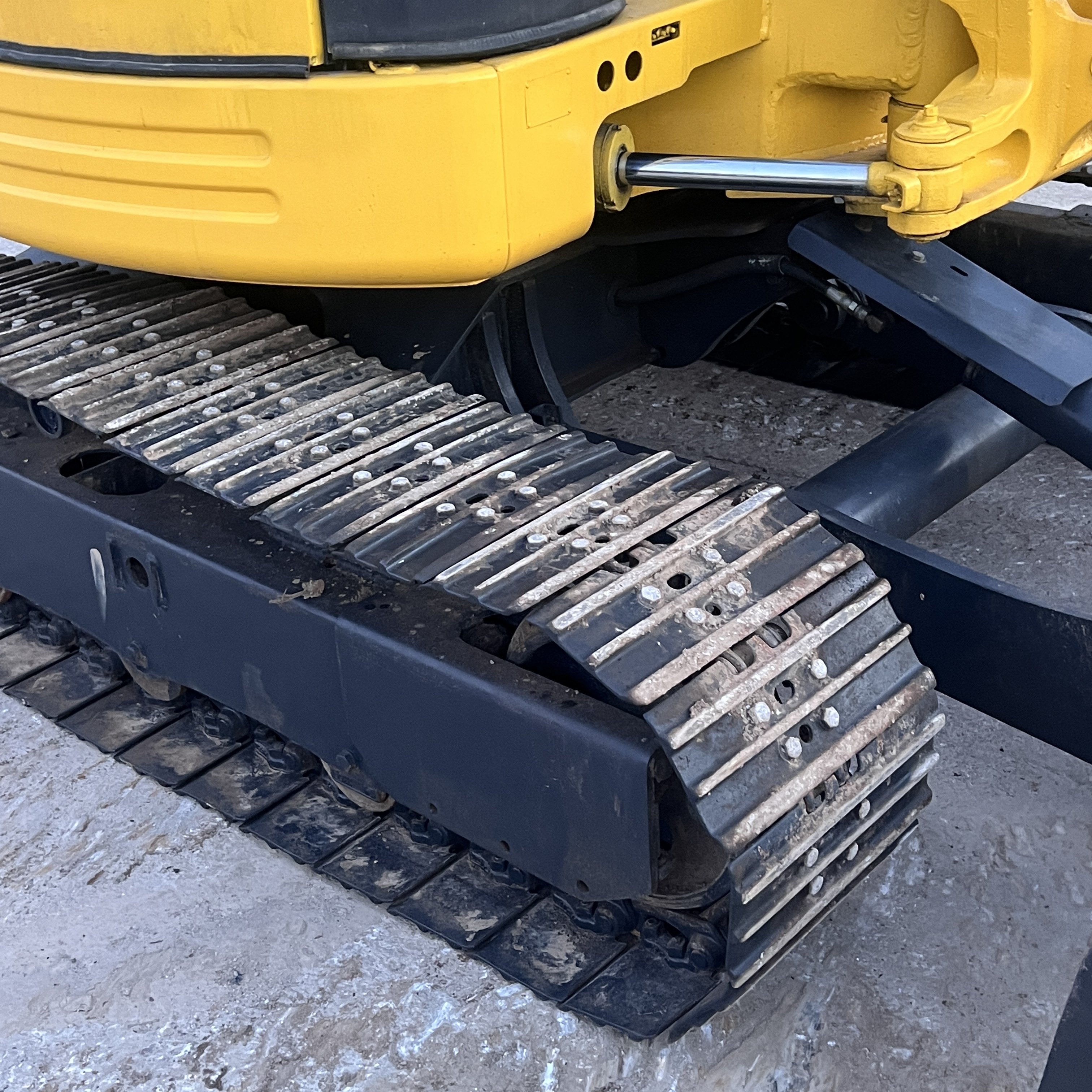 Used Komatsu PC50MR hydraulic mini crawler excavator second-hand Komatsu PC50MR PC50 digger for sale