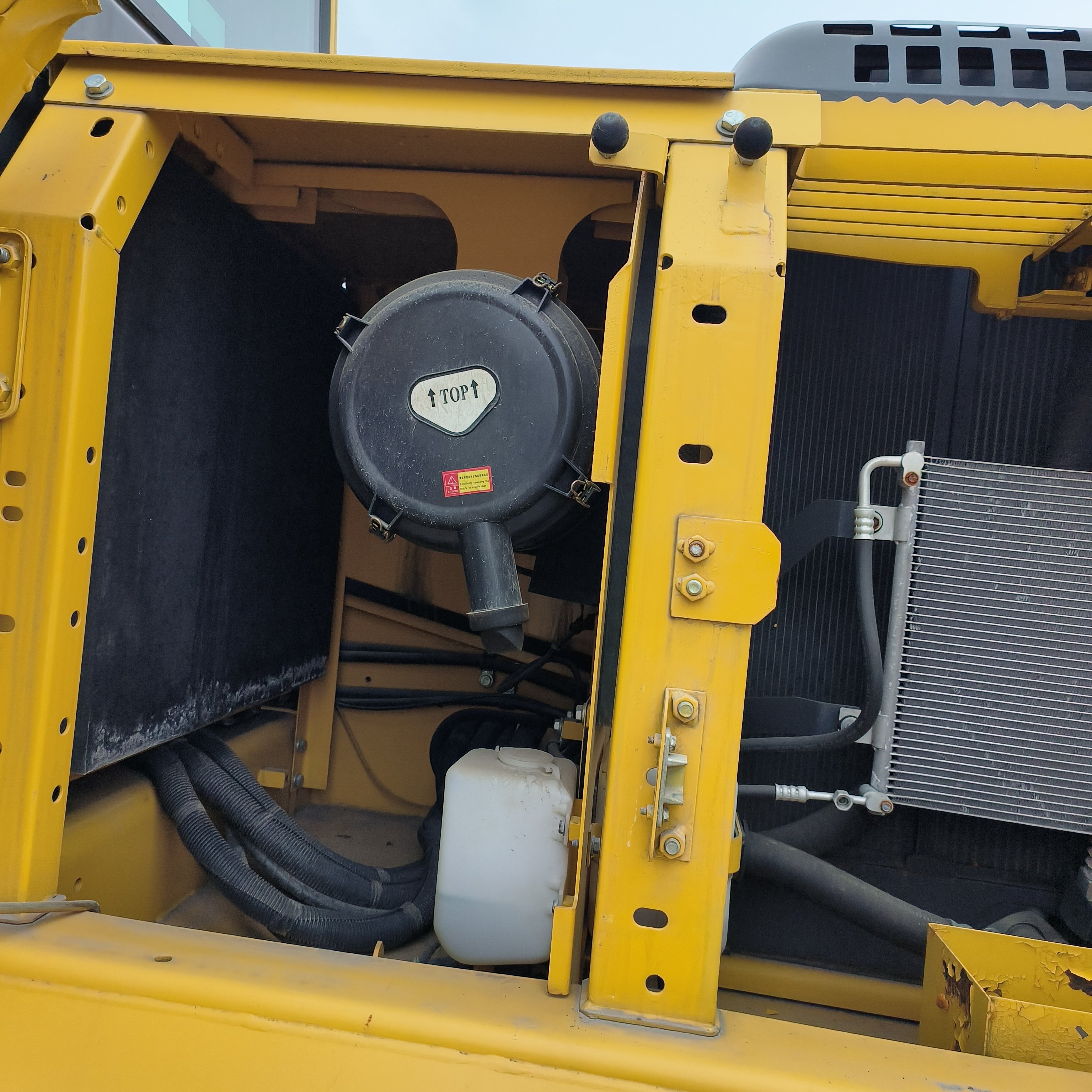 Original used excavators KOMATSU PC240LC 24TON With Little Working Hours Digger Hydraulic Machinery