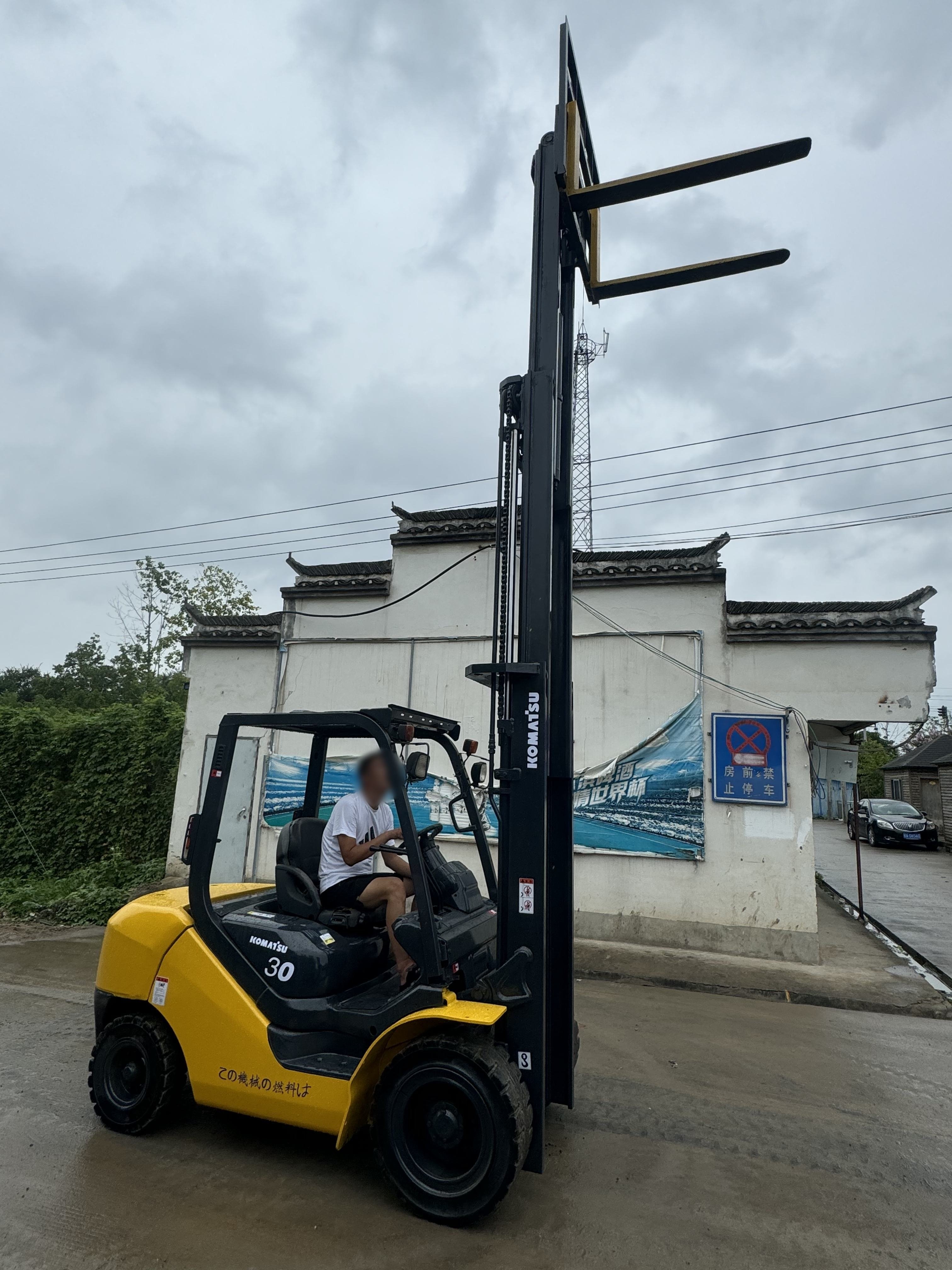 Komatsu Diesel Forklift Of Used Komatsu 3ton Fd30T-17 For Sale,Komatsu 3t Forklift 5 ton diesel Forklift