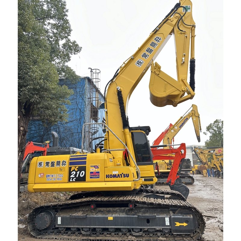 21 ton 90% new cheap huge crawler digger machine high quality low hours used excavator komatsu pc210-8 for sale